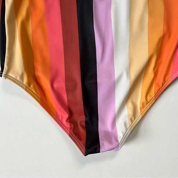 Billabong One Piece Swimsuit XS - Picture 5 of 14